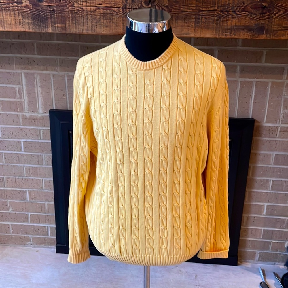Brooks Brothers mens L Large yellow cable knit crewneck pullover sweater EUC